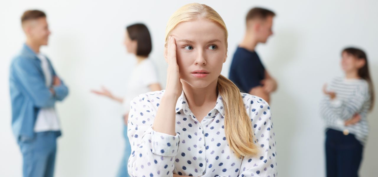 fobia społeczna terapia online, lęk społeczny terapia online, terapia fobii społecznej online, terapia lęku społecznego online, fobia społeczna terapia przez internet, lęk społeczny terapia przez internet, terapia online fobia społeczna, leczenie lęku społecznego online, terapia zaburzeń lękowych online, fobia społeczna terapia online dla dorosłych, fobia społeczna terapia rodzinna online, okładka