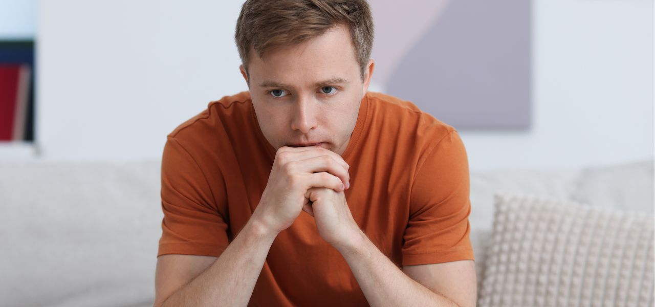 PTSD terapia online, zespół stresu pourazowego terapia online, terapia PTSD online, leczenie PTSD online, PTSD terapia przez internet, terapia zespołu stresu pourazowego przez internet, terapia traumy online, leczenie traumy online, PTSD terapia online dla dorosłych, PTSD terapia rodzinna online, terapia zaburzeń pourazowych online, okładka