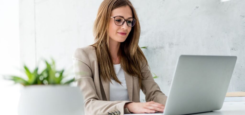 terapia zbieractwa online, leczenie syllogomanii online, zbieractwo terapia online dla dorosłych, terapia online zbieractwo, syllogomania terapia przez internet, terapia zbieractwa przez internet, zbieractwo terapia rodzinna online, leczenie zbieractwa online