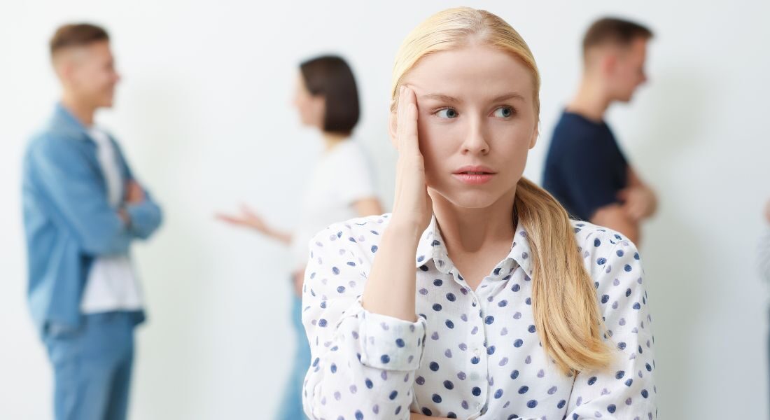 Fobia społeczna terapia online – Lęk społeczny psychoterapia